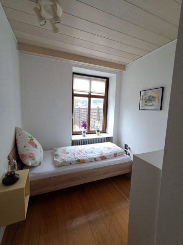Schlafzimmer mit Einzelbett